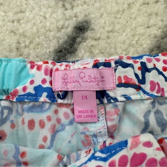 Lilly Pulitzer Walsh Shorts  - Picture 3 of 4